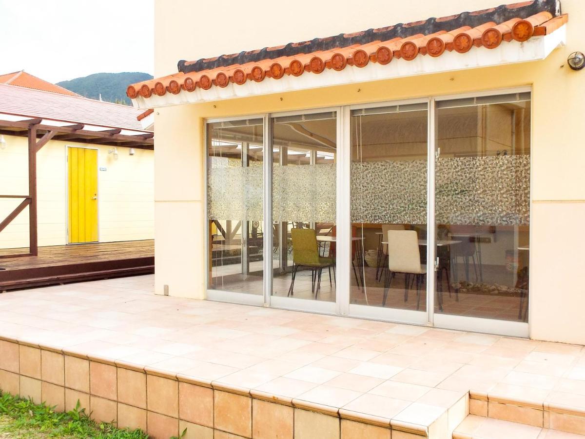 Hotel Asobibase Yamabare-House Ishigaki  Exterior foto